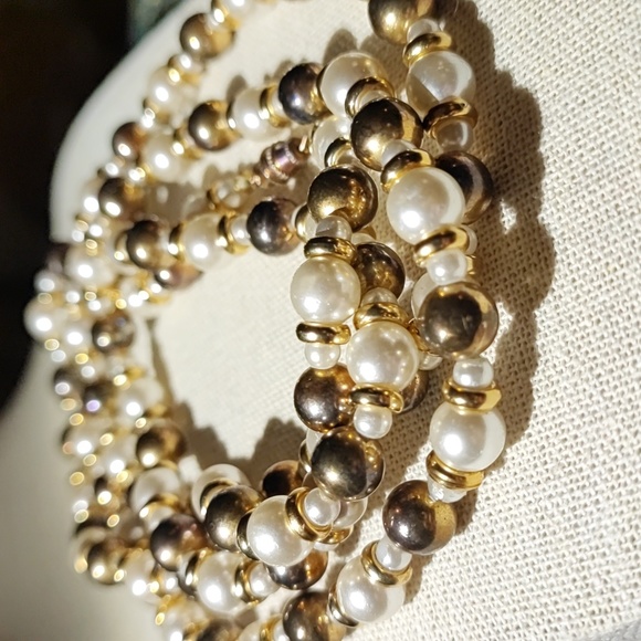 Faux Pearl Cocoa Brown Long Vintage Necklace Gold Tone Barrel Clasp - Picture 10 of 10